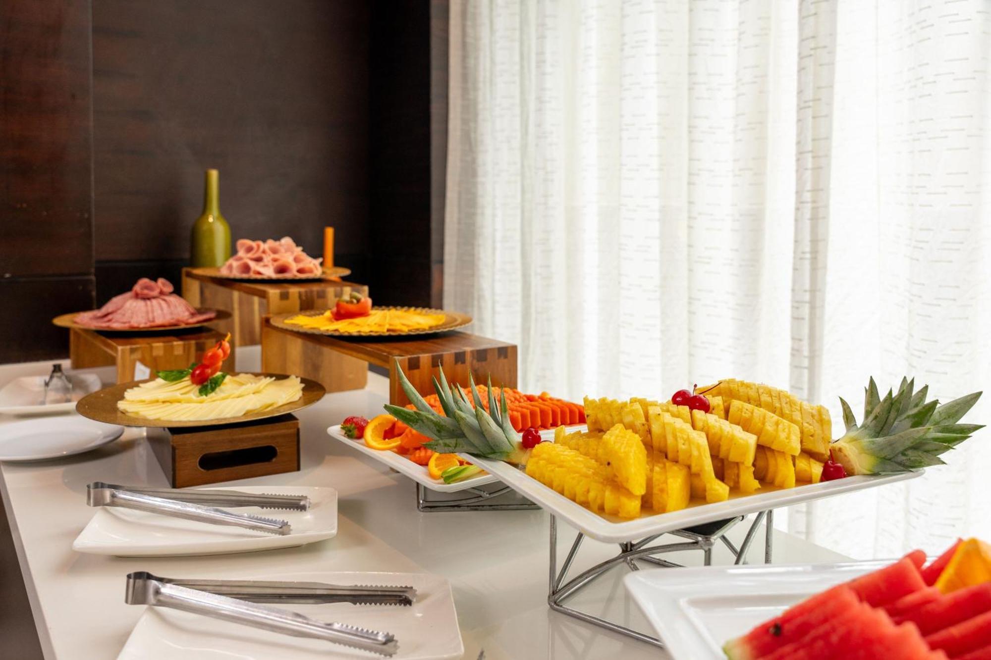 Tocumen Courtyard By Marriott Panama Metromall מראה חיצוני תמונה